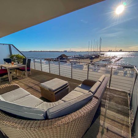 Haus Putbus In Altefaehr - Wg 3 Mit Panoramablick Apartment Bagian luar foto