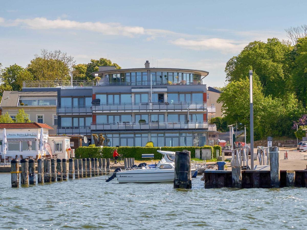 Haus Putbus In Altefaehr - Wg 3 Mit Panoramablick Apartment Bagian luar foto
