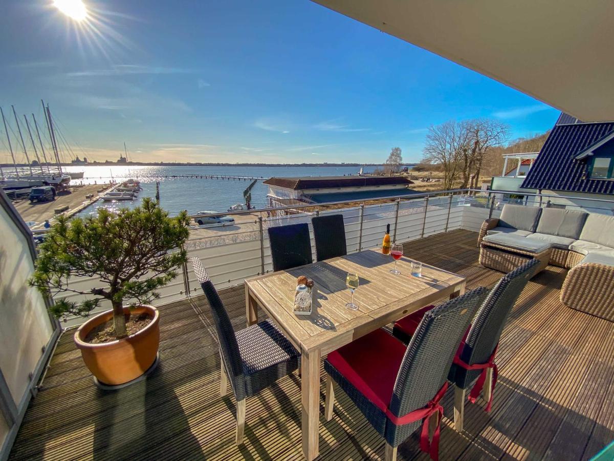 Haus Putbus In Altefaehr - Wg 3 Mit Panoramablick Apartment Bagian luar foto