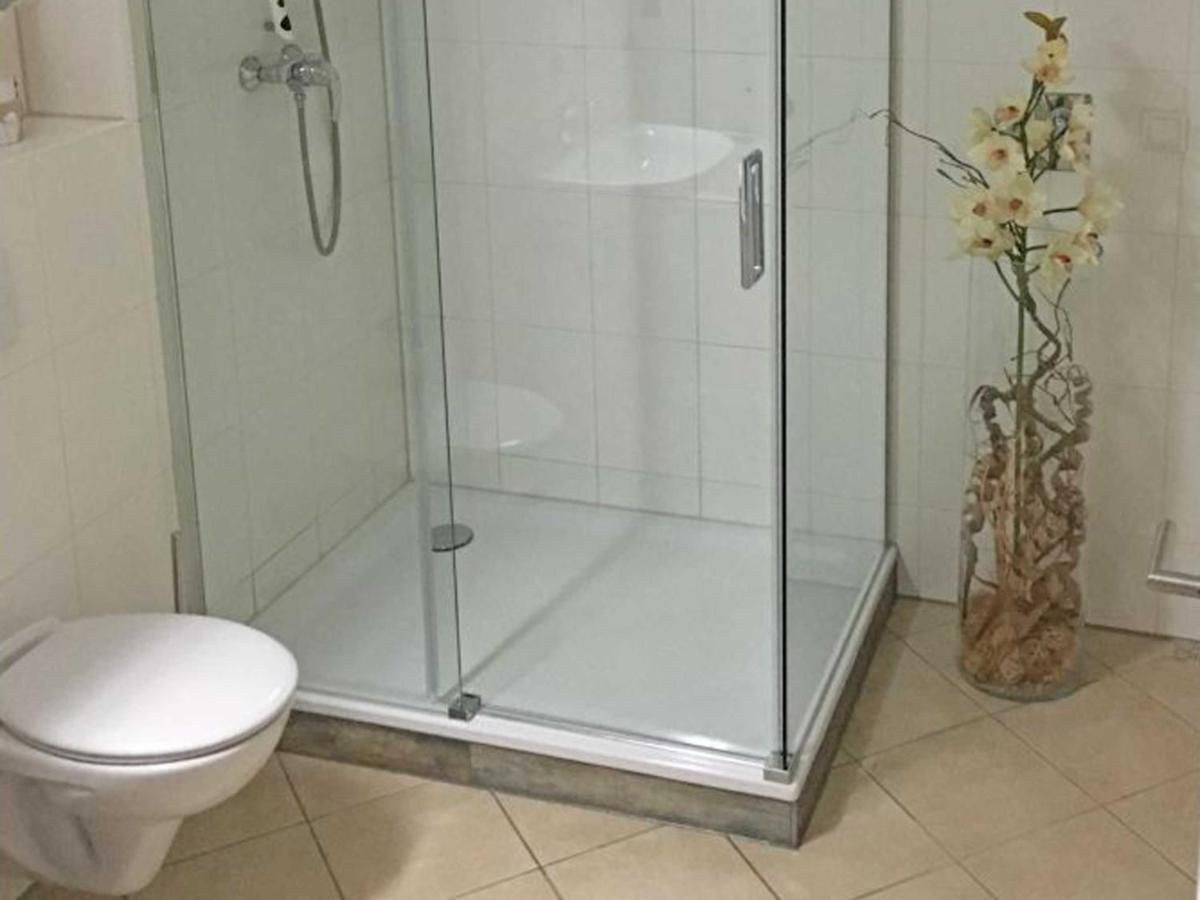Haus Putbus In Altefaehr - Wg 3 Mit Panoramablick Apartment Bagian luar foto